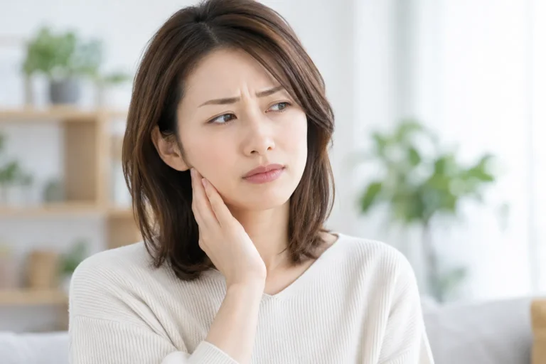 歯ぎしりがあるとインプラントはできない？影響と対策